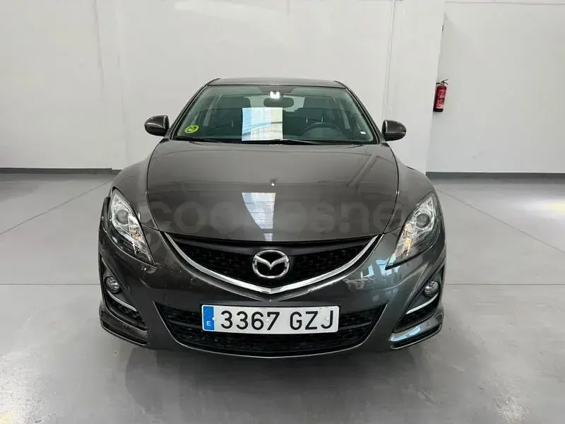 Usado Mazda 6 Active 129 CV (94 kW) 2010 Gris / plata Utilitario