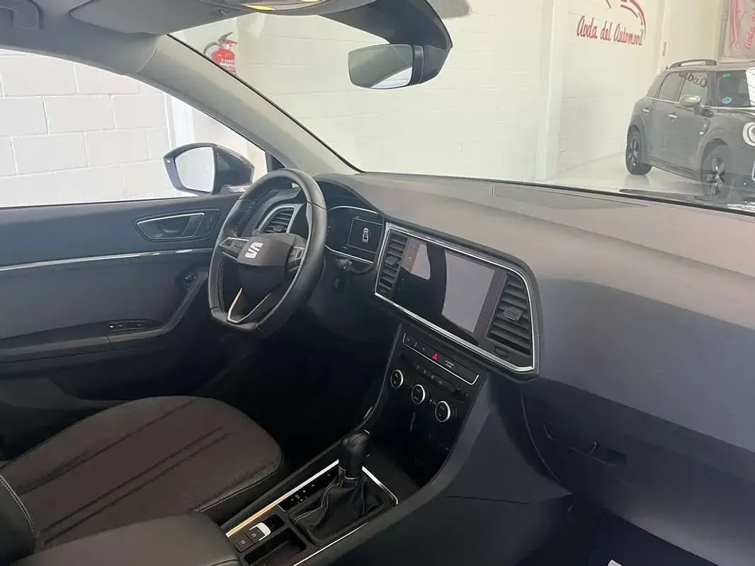 Usado Seat Ateca Style 150 CV (110 kW) 2021 Azul SUV