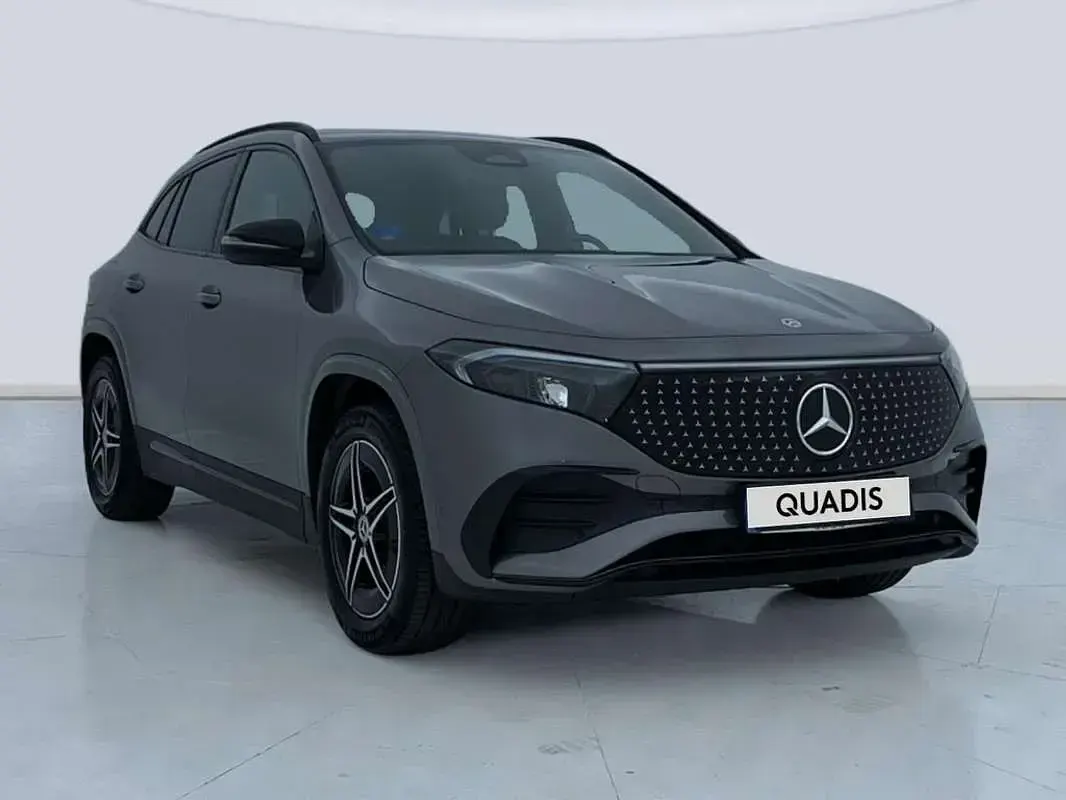 Usado Mercedes EQA300 167 kW (228 CV) 2025 Gris SUV