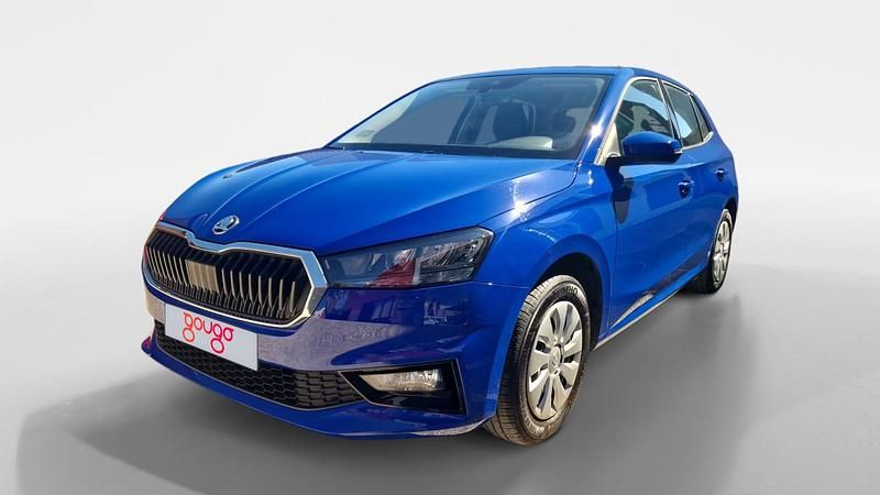 Usado Skoda Fabia 80 CV (58 kW) 2024 Azul Berlina