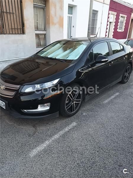 Negro Usado 2013 Chevrolet Volt Utilitario | 9850 € - Imagen 1/4