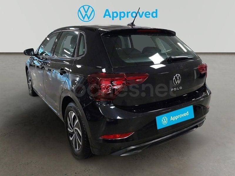 Usado VW Polo Life 95 CV (69 kW) 2022 Negro Utilitario