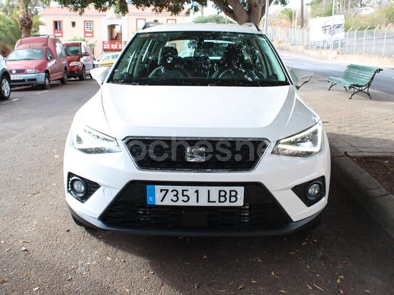 Usado Seat Arona Ecomotive 115 CV (84 kW) 2019 Blanco SUV