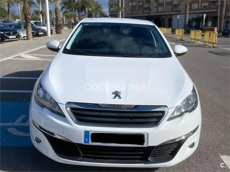 Blanco Usado 2015 Peugeot 308 Style Berlina | 6600 € (Buen precio) - Imagen 1/4