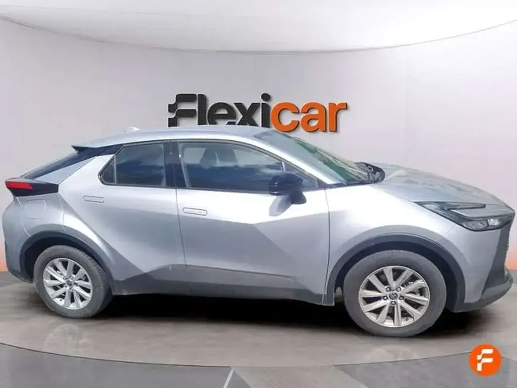 Usado Toyota C-HR Advance 223 CV (164 kW) 2025 Gris SUV