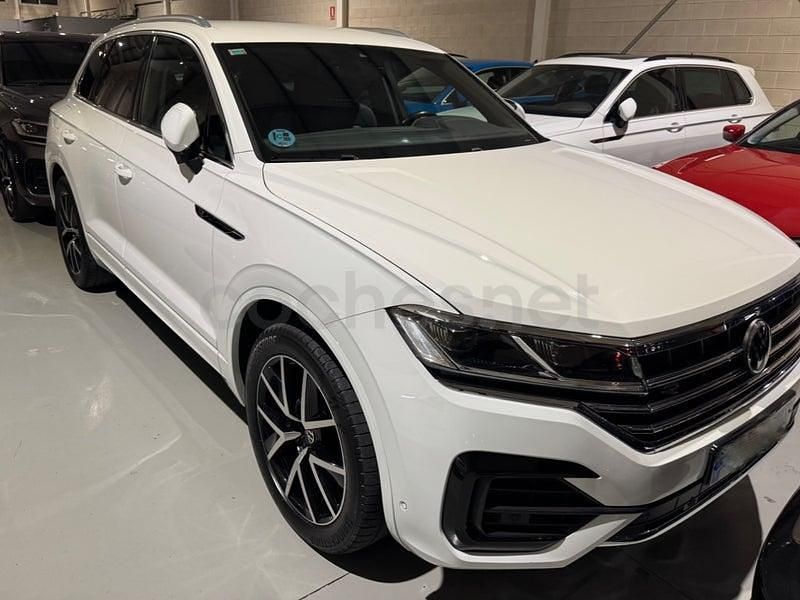 Usado VW Touareg R-line 286 CV (210 kW) 2022 Blanco SUV