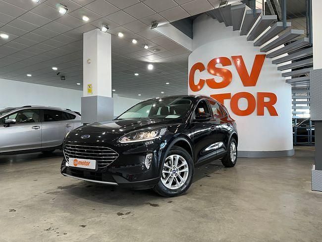 Usado Ford Kuga ST-Line 190 HP (139 kW) 2023 Preto SUV