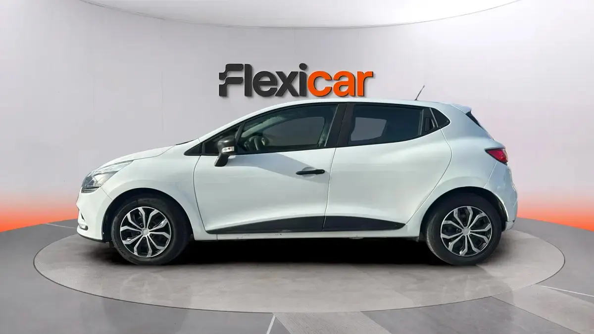 Usado Renault Clio IV LIMITED 90 CV (66 kW) 2019 Blanco Berlina