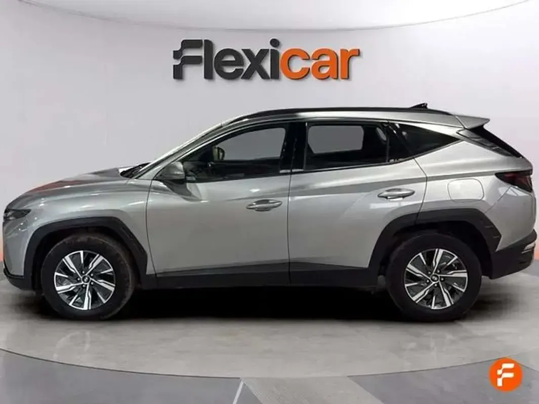 Usado Hyundai Tucson Style 179 CV (131 kW) 2021 Gris SUV