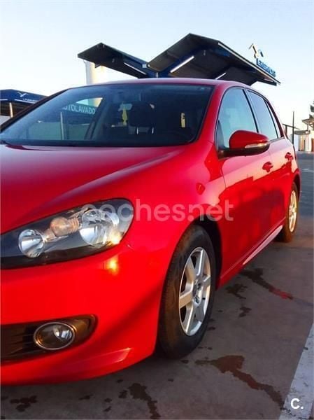 Rojo Usado 2013 VW Golf VII Advance Berlina | 7500 € (Super precio) - Imagen 1/4