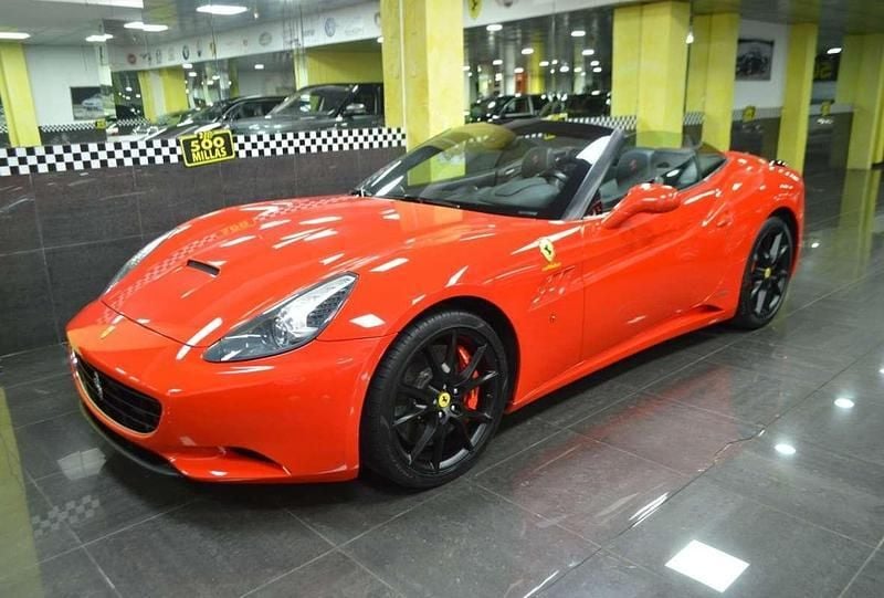 Rojo Usado 2009 Ferrari California Coupe | 93.800 € (Super precio) - Imagen 1/4