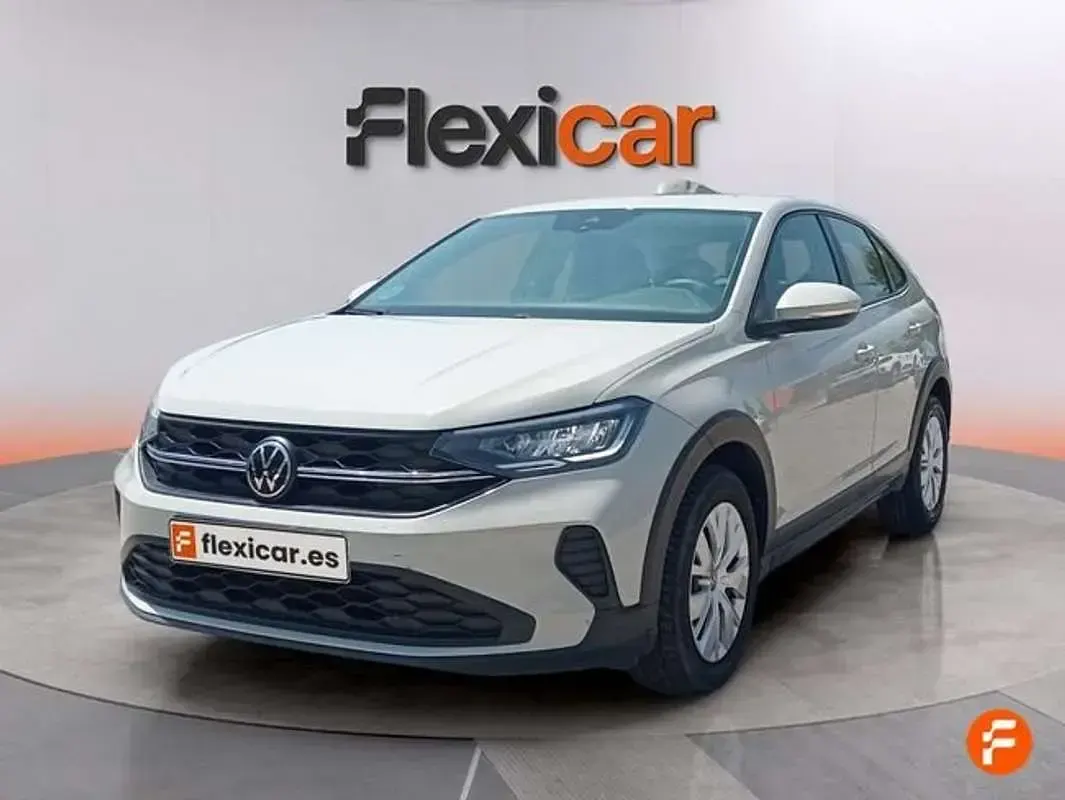 Usado VW Taigo Life 95 CV (69 kW) 2023 Blanco SUV