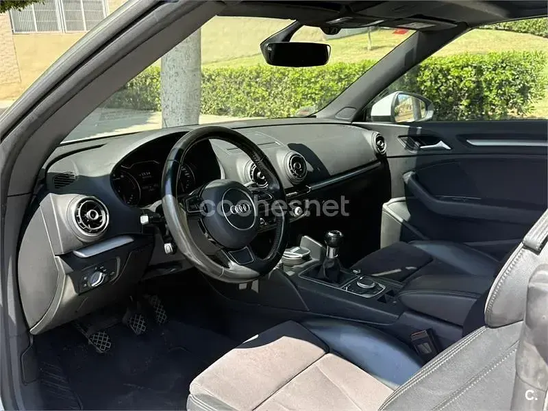 Usado Audi A3 Cabriolet Ambition 125 CV (91 kW) 2016 Blanco Descapotable
