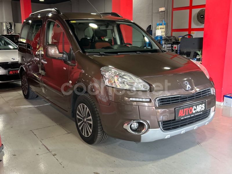 Marrón Usado 2015 Peugeot Partner Tepee Access Monovolumen | 9900 € (Precio justo) - Imagen 1/4