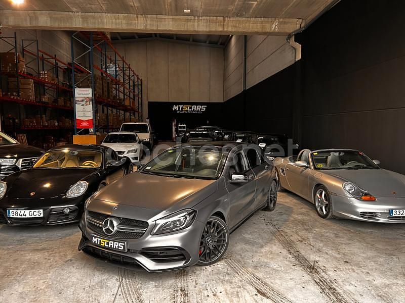 Usado Mercedes A45 AMG 381 CV (280 kW) 2018 Gris / plata Berlina