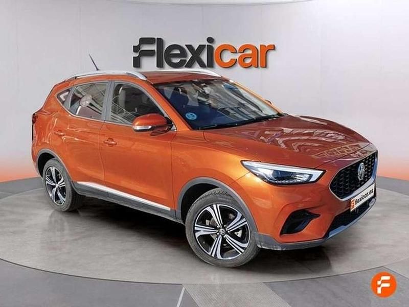 Usado MG ZS Comfort 116 HP (85 kW) 2025 Laranja SUV