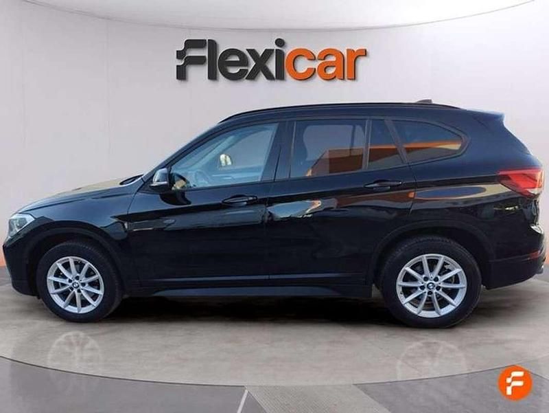 Usado BMW X1 116 CV (85 kW) 2021 Negro SUV