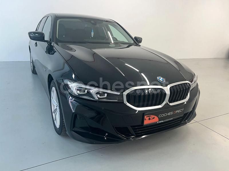 Negro Usado 2023 BMW 320e Exclusive Berlina | 33.500 € (Precio justo) - Imagen 1/4
