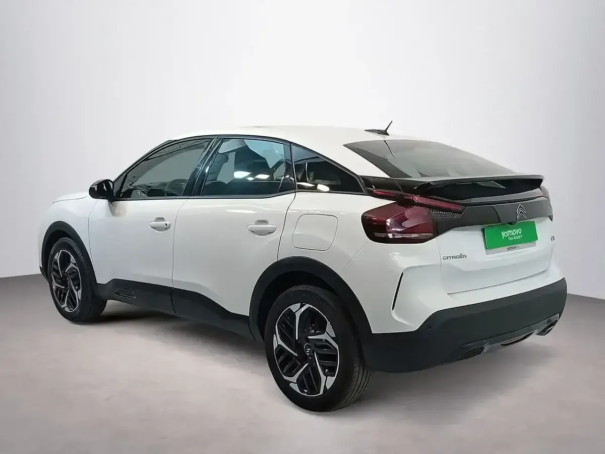 Usado Citroën C4 Feel 110 CV (80 kW) 2022 Blanco Utilitario
