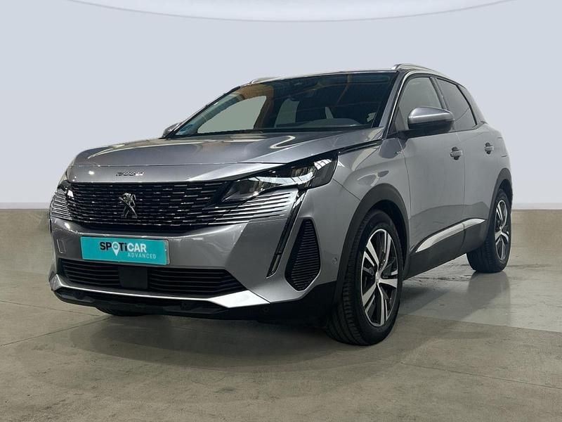 Usado Peugeot 3008 Allure 225 CV (165 kW) 2021 Gris SUV