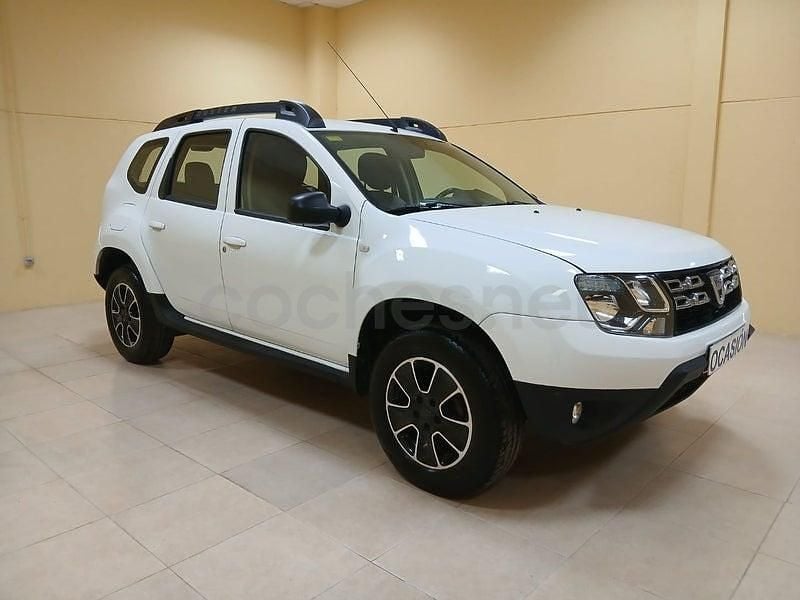 Usado Dacia Duster Lauréate 90 CV (66 kW) 2016 Blanco SUV