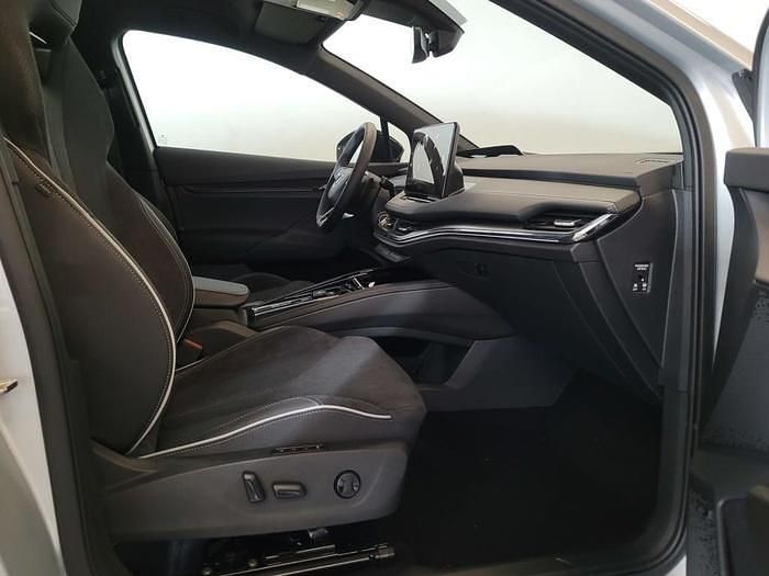 Nuevo Skoda Enyaq iV SportLine 210 kW (286 CV) 2026 Gris plata SUV