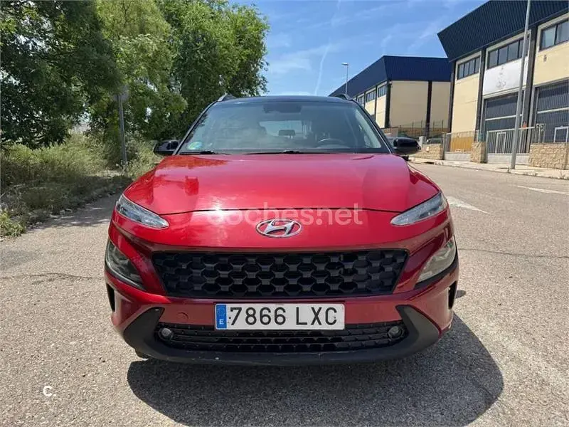 Usado Hyundai Kona 141 CV (103 kW) 2022 Rojo SUV
