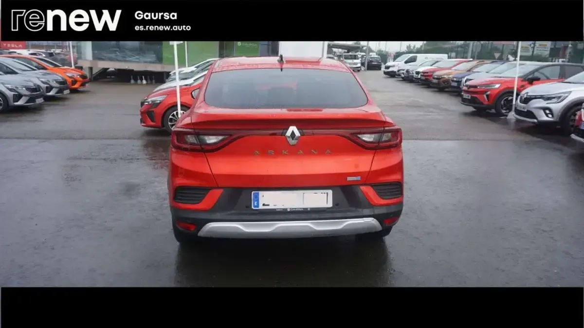 Usado Renault Arkana Zen 143 CV (105 kW) 2021 Rojo SUV