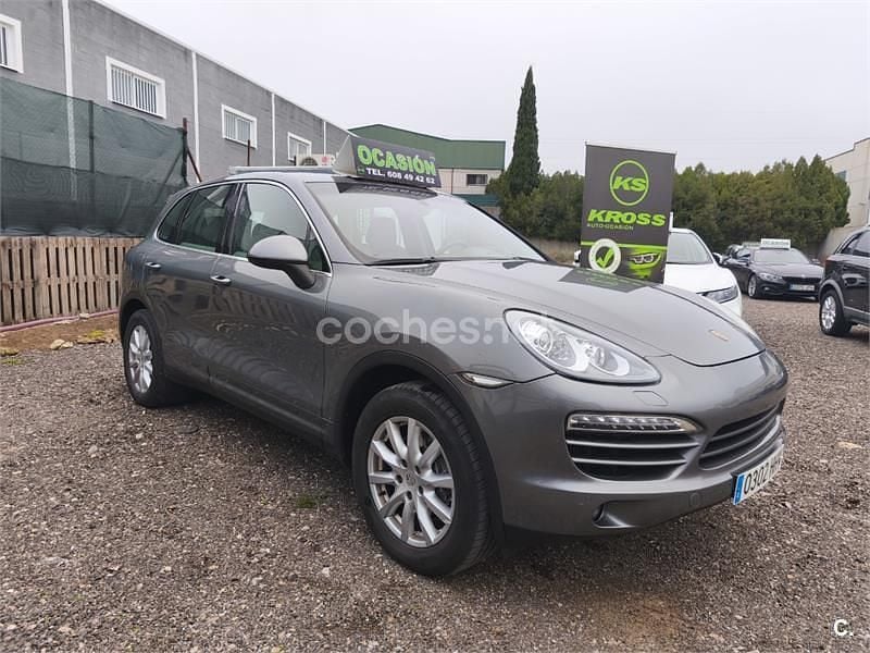 Gris / plata Usado 2012 Porsche Cayenne SUV | 18.990 € (Precio justo) - Imagen 1/4