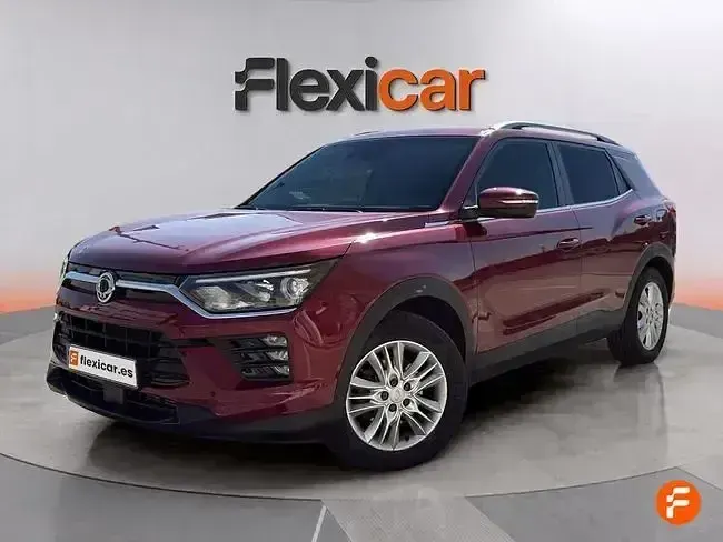 Usado SsangYong Korando Limited 136 CV (100 kW) 2020 Rojo