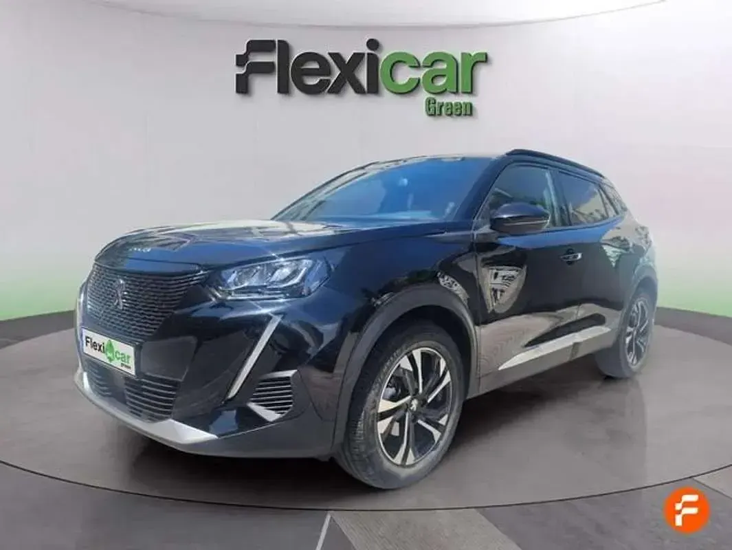 Usado Peugeot 2008 Allure 101 CV (74 kW) 2023 Negro SUV