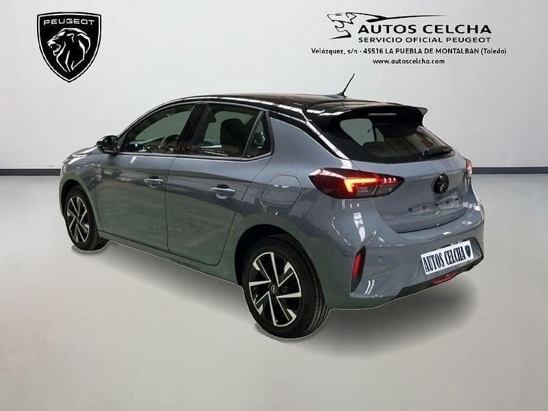 Usado Opel Corsa 100 CV (73 kW) 2025 Gris Utilitario