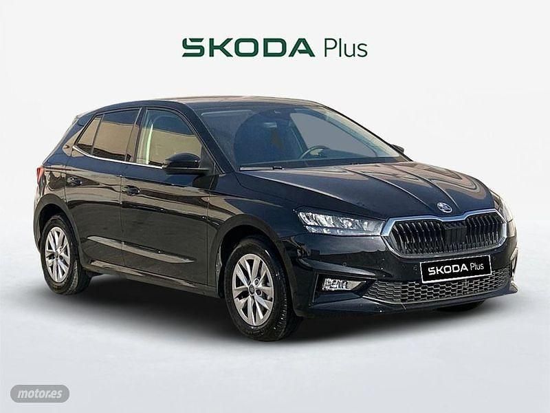 Negro Usado 2025 Skoda Fabia Selection Utilitario | 18.600 € (Buen precio) - Imagen 1/4