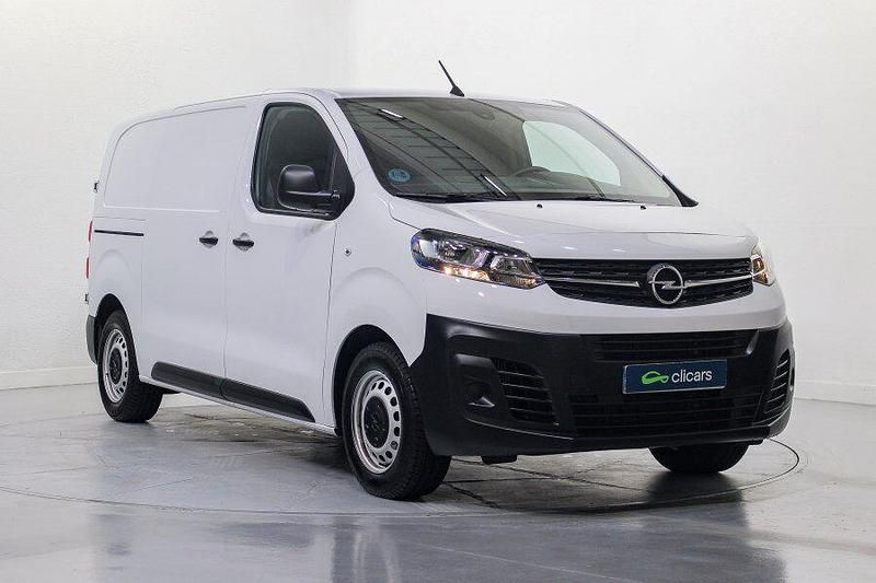 Usado Opel Vivaro S 102 CV (75 kW) 2023 Blanco Monovolumen