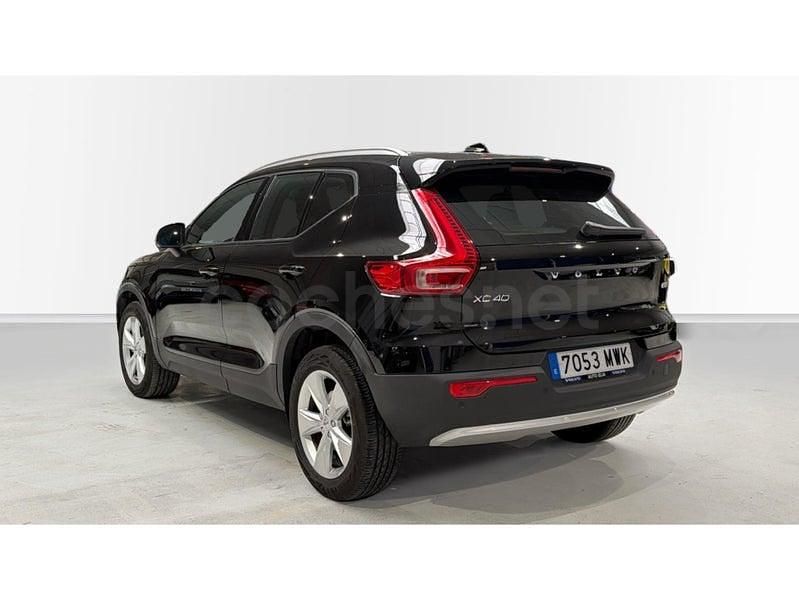 Usado Volvo XC40 Core 163 CV (119 kW) 2024 Negro SUV