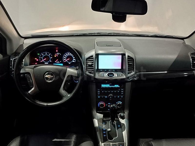 Usado Chevrolet Captiva LTZ 258 CV (189 kW) 2011 Beige SUV