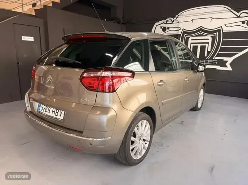 Usado Citroën C4 Picasso Seduction 111 CV (81 kW) 2011 Gris Monovolumen