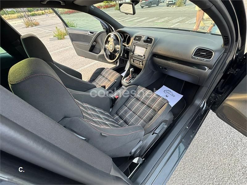 Usado VW Golf VI GTI 210 CV (154 kW) 2009 Negro Utilitario