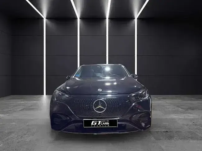 Usado Mercedes EQE350 Edition 214 kW (292 CV) 2025 Negro SUV