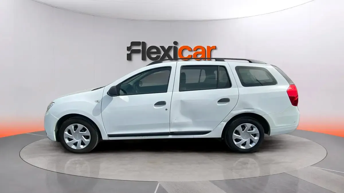 Usado Dacia Logan MCV 90 CV (66 kW) 2019 Blanco Familiar