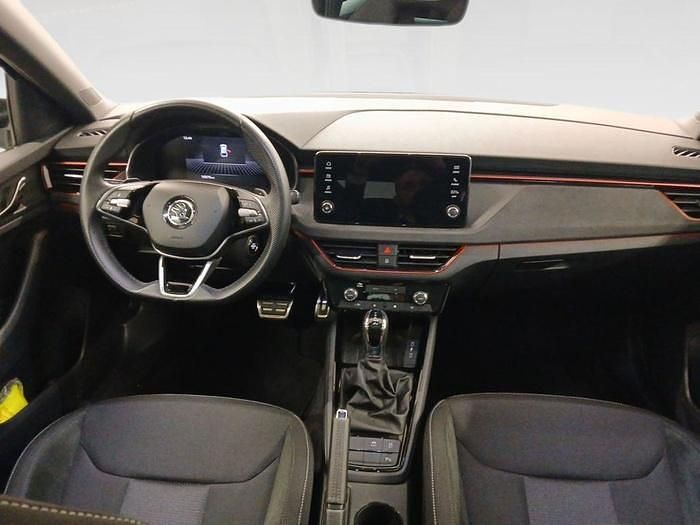 Usado Skoda Scala 150 CV (110 kW) 2024 Negro Utilitario