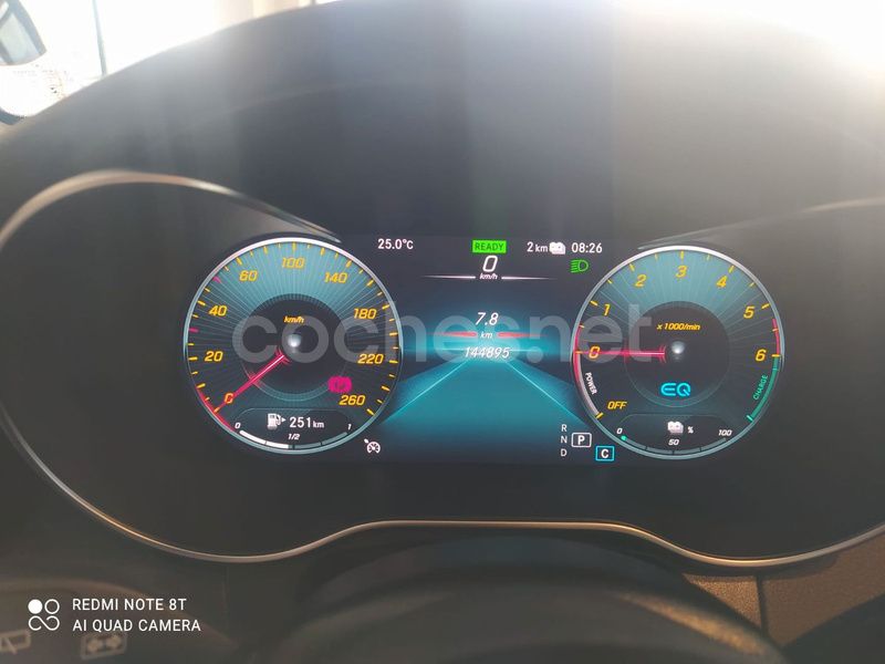 Usado Mercedes GLC300e 306 CV (225 kW) 2021 Gris / plata SUV