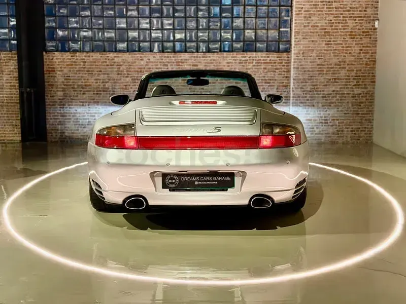 Usado Porsche 911 Carrera 4S Cabriolet 320 CV (235 kW) 2004 Gris / plata Descapotable