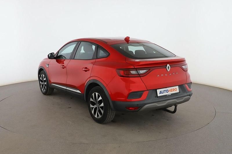 Usado Renault Arkana Intens 140 CV (102 kW) 2021 Rojo SUV