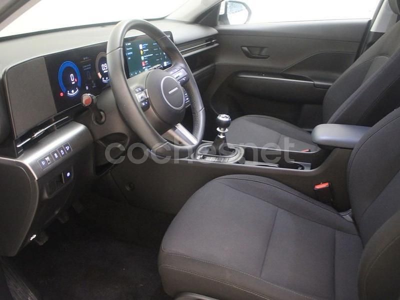 Usado Hyundai Kona 120 CV (88 kW) 2024 Blanco SUV
