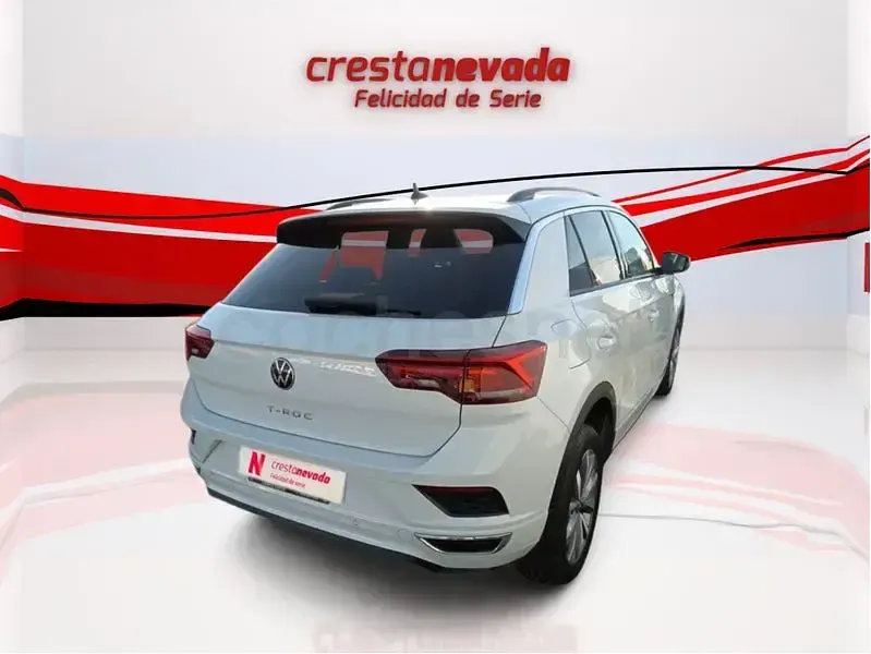 Usado VW T-Roc Advance 110 CV (80 kW) 2022 Blanco SUV