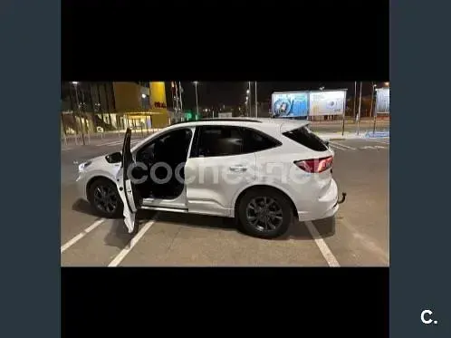 Usado Ford Kuga ST-Line 150 CV (110 kW) 2020 Blanco SUV