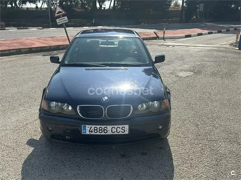 Usado BMW 320 136 CV (100 kW) 2002 Azul Berlina