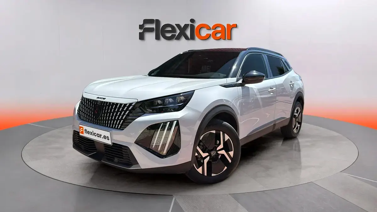 Usado Peugeot 2008 GT 131 CV (96 kW) 2023 Blanco SUV