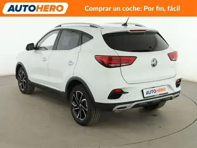 Usado MG ZS Luxury 106 CV (77 kW) 2023 Blanco SUV